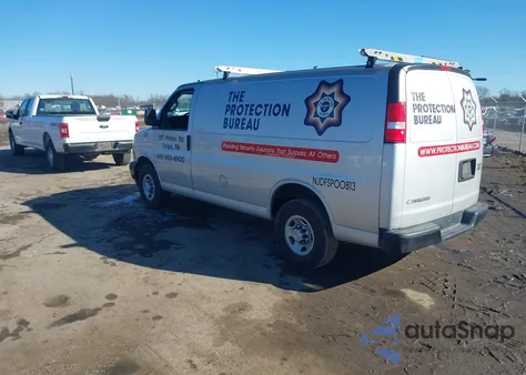 2020 Chevrolet Express Cargo Rwd 2500 Regular Wheelbase Wt из США, поврежденный, VIN 1GCWGAFPXL1164743